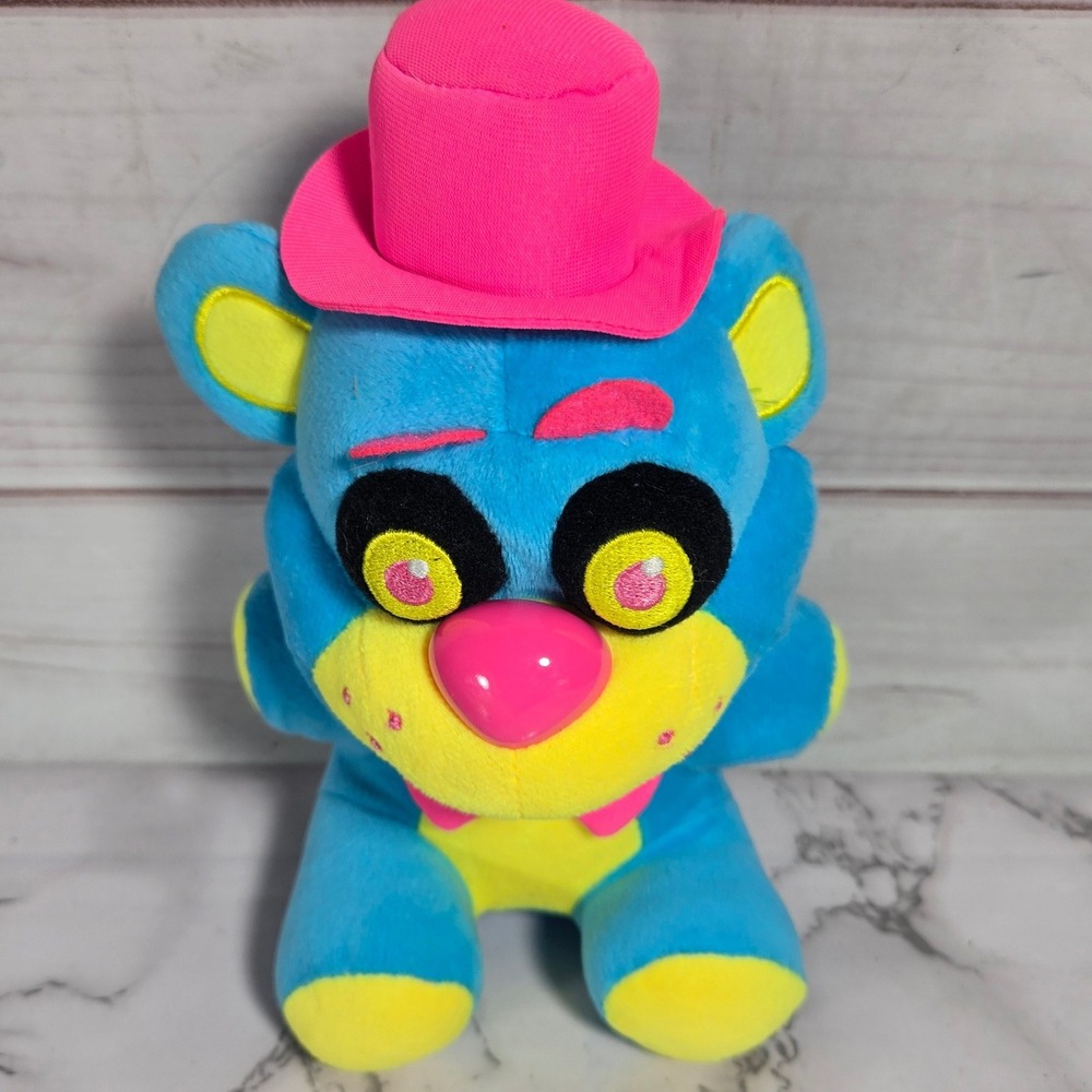 2017 Funko Five Nights At Freddy's Plush‎ Blacklight Neon Freddy - Blue